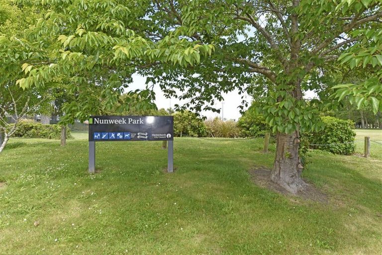 Photo of property in 53 Skyedale Drive, Harewood, Christchurch, 8051