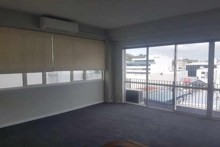 Photo of property in De Vere Apartments, 6/23 Tennyson Street, Te Aro, Wellington, 6011