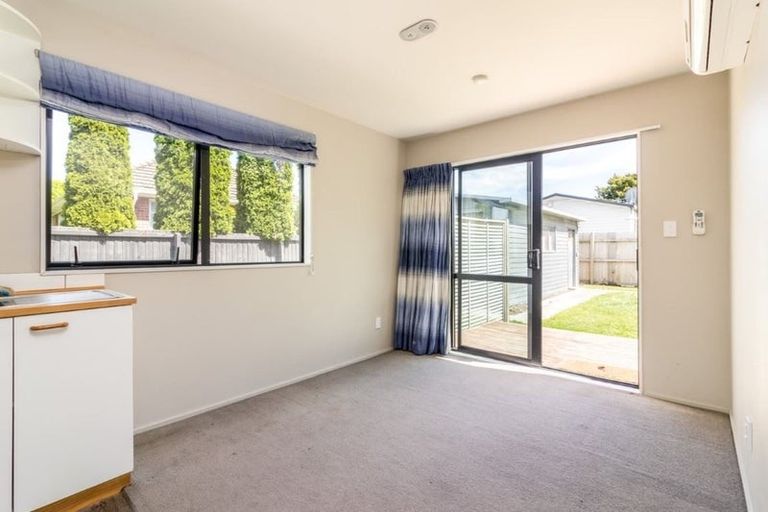 Photo of property in 15 Attlee Crescent, Bryndwr, Christchurch, 8053