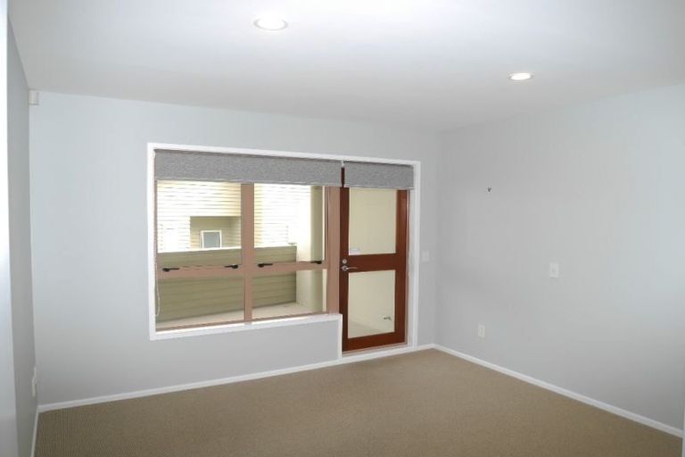 Photo of property in 10/1 Marine Parade, Paraparaumu Beach, Paraparaumu, 5032