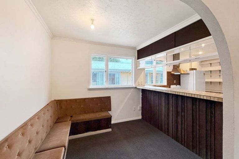 Photo of property in 8 Clonbern Place, Upper Riccarton, Christchurch, 8041
