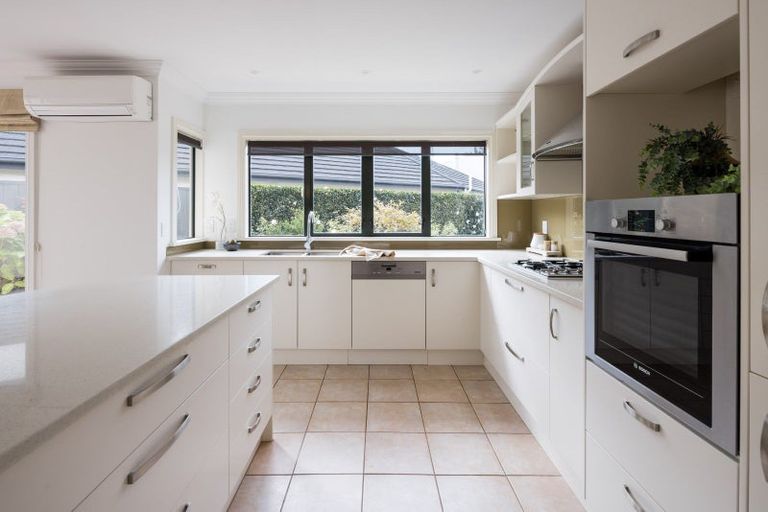 Photo of property in 26 Keswick Crescent, Huntington, Hamilton, 3210