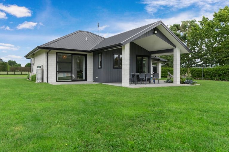 Photo of property in 48b Trentham Road, Matangi, Hamilton, 3284