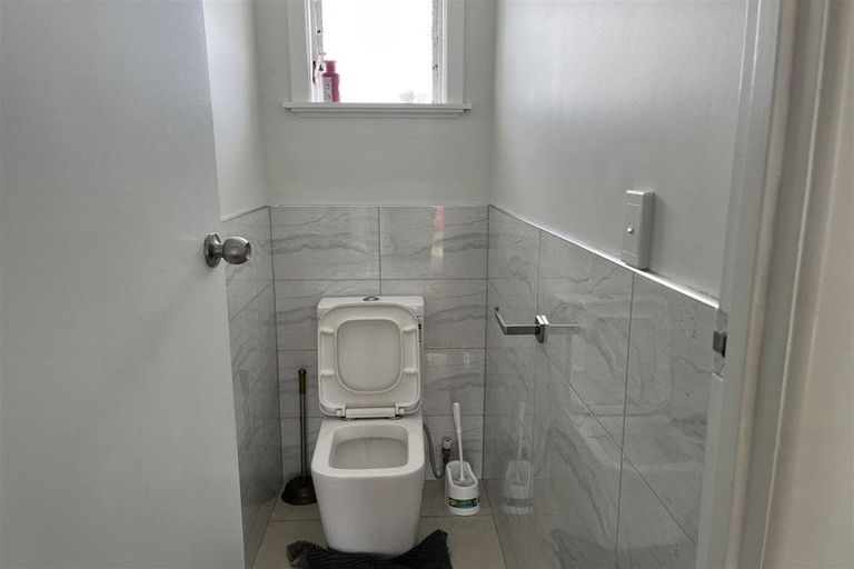 Photo of property in 54 Glen Road, Ranui, Auckland, 0612