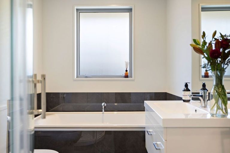 Photo of property in 41 Peterley Road, Lower Shotover, Queenstown, 9304