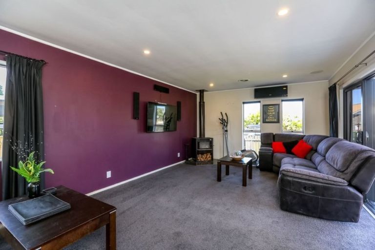 Photo of property in 21 Tuiti Street, Waitara, 4320