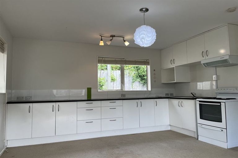 Photo of property in 36 Reelick Avenue, Pakuranga Heights, Auckland, 2010