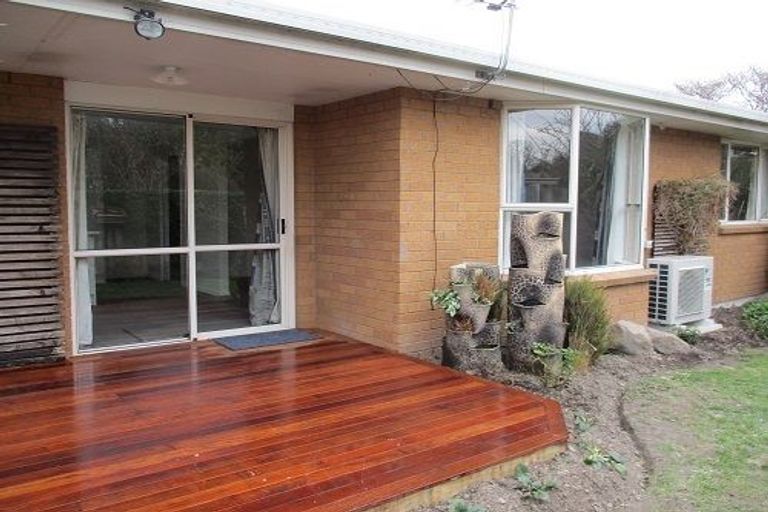 Photo of property in 2/45 Tainui Street, Somerfield, Christchurch, 8024