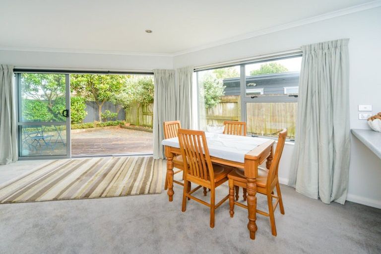 Photo of property in 28a South Street, West End, Palmerston North, 4410