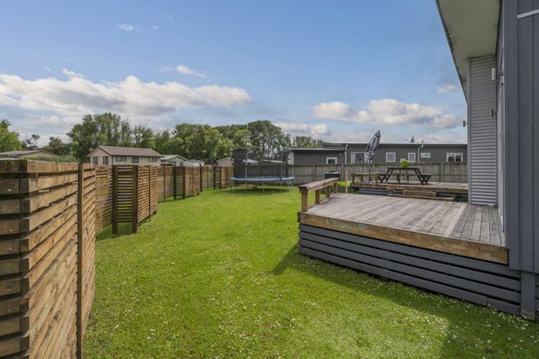 Photo of property in 32 Carina Way, Whitianga, 3510