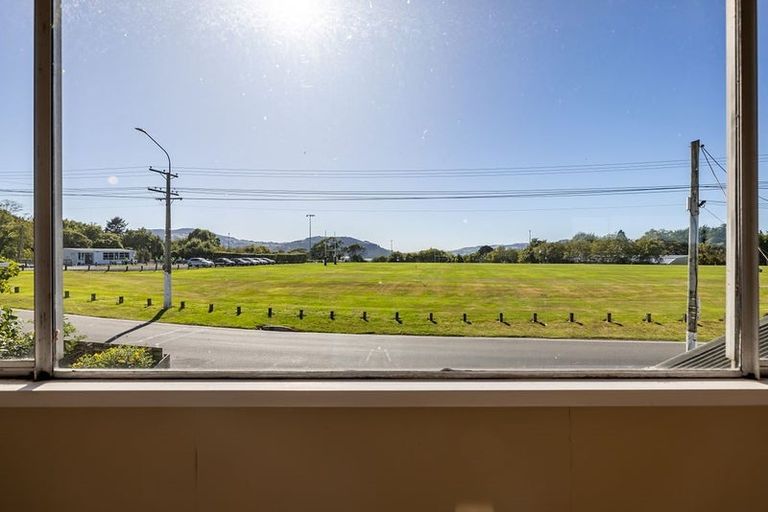 Photo of property in 71 Eglinton Road, Mornington, Dunedin, 9011