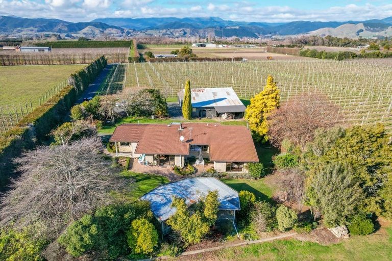 Photo of property in 97 Palmer Road, Brightwater, 7091