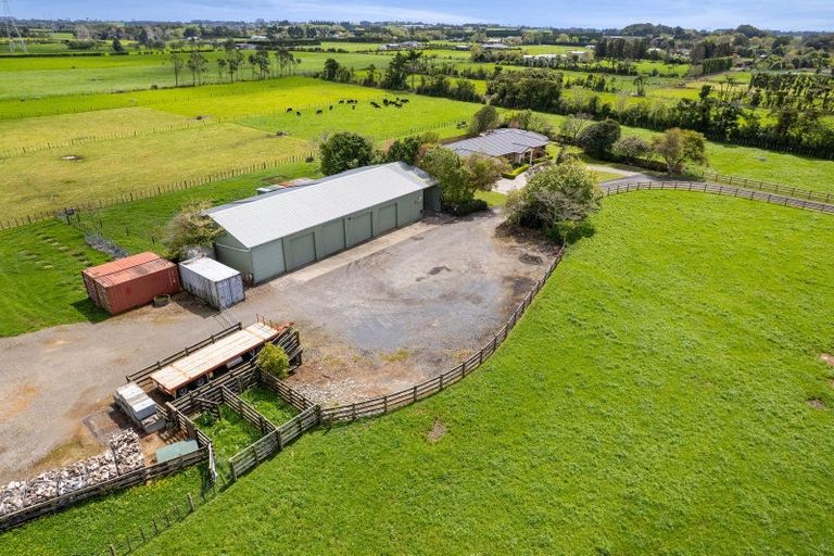 Photo of property in 550 Mountain Road, Lepperton, New Plymouth, 4373