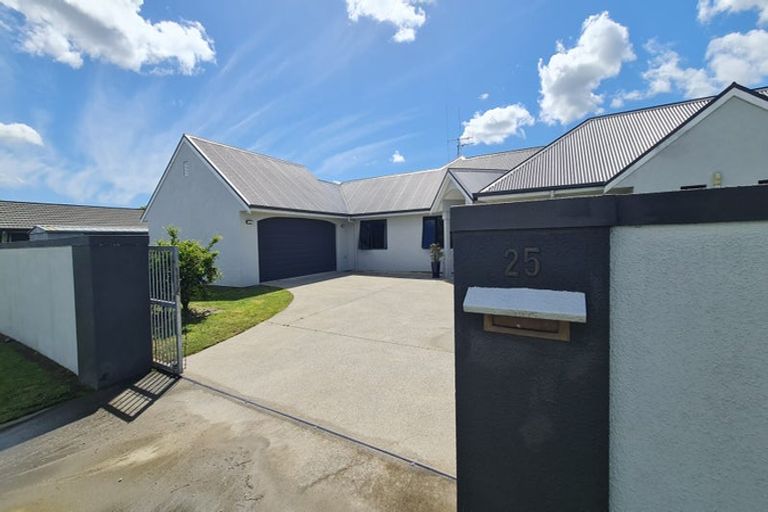 Photo of property in 25 Ernest Road, Fairview Downs, Hamilton, 3214