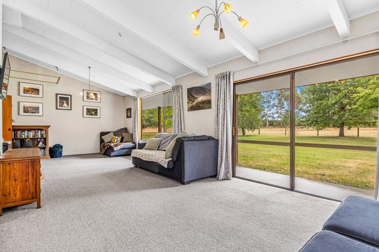 Photo of property in 1349 Wolffs Road, West Eyreton, Rangiora, 7475