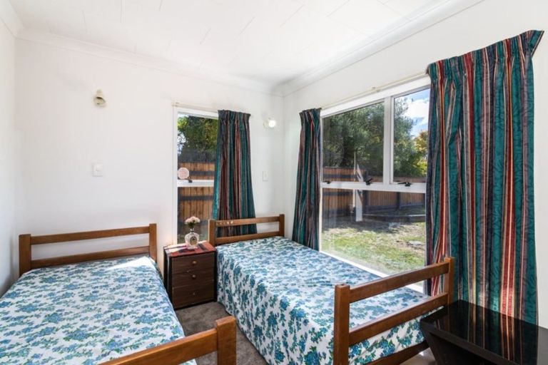 Photo of property in 15 Kotare Street, Hilltop, Taupo, 3330