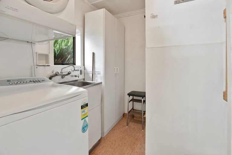 Photo of property in 310 Thames Coast Sh25 Road, Thornton Bay, Thames, 3575