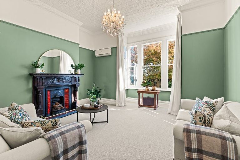 Photo of property in 77 Queens Drive, Saint Kilda, Dunedin, 9012