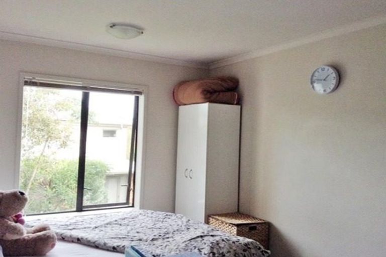 Photo of property in 63 Barnea Circle, Glen Eden, Auckland, 0602