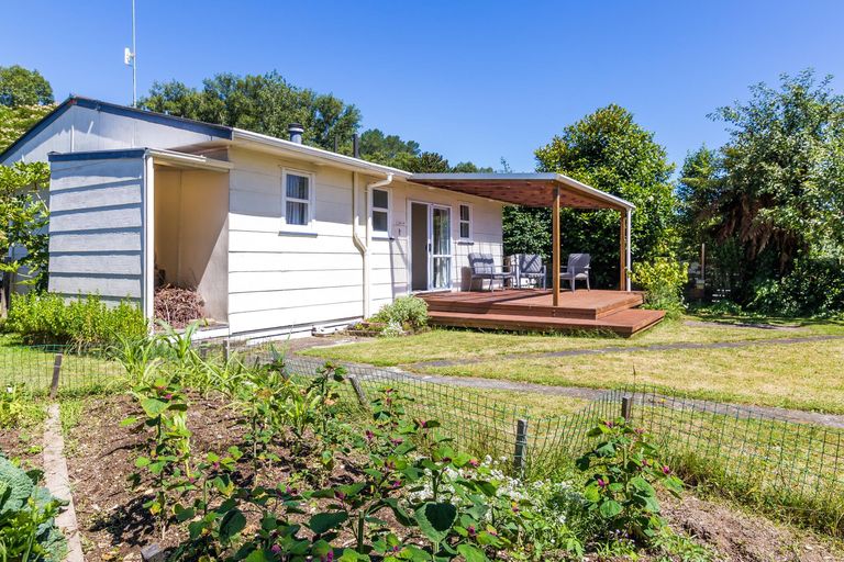 Photo of property in 13 Korari Crescent, Mangakino, 3421