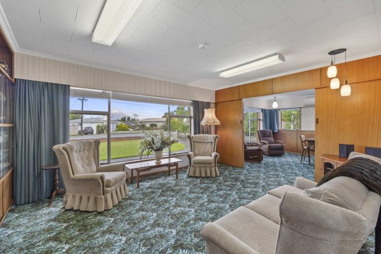 Photo of property in 200 High Street, Eltham, 4322