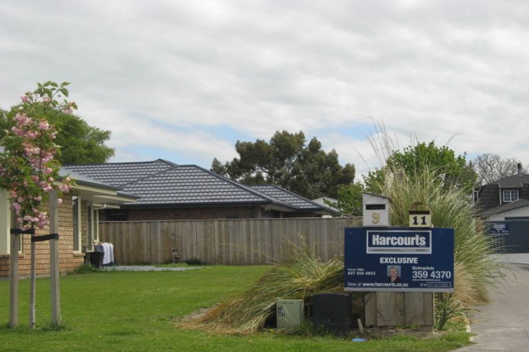 Photo of property in 9 James Drive, Woodend, 7610