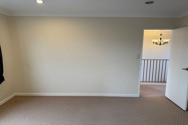 Photo of property in 3 Askerne Drive, Flat Bush, Auckland, 2016
