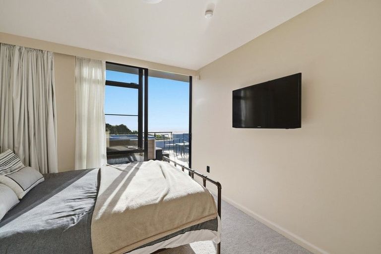 Photo of property in 15 Starwood Lane, Clifton, Christchurch, 8081