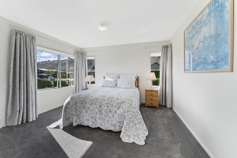 Photo of property in 8 Robertson Court, Cromwell, 9310