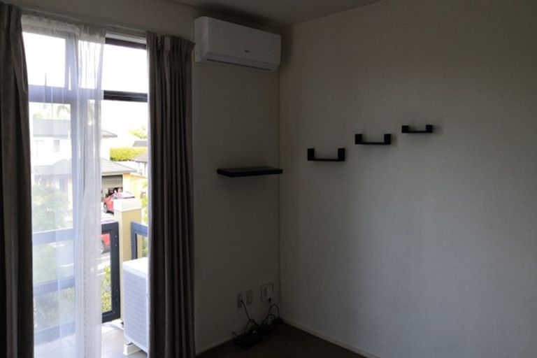 Photo of property in 78a/2 Armoy Drive, East Tamaki, Auckland, 2016