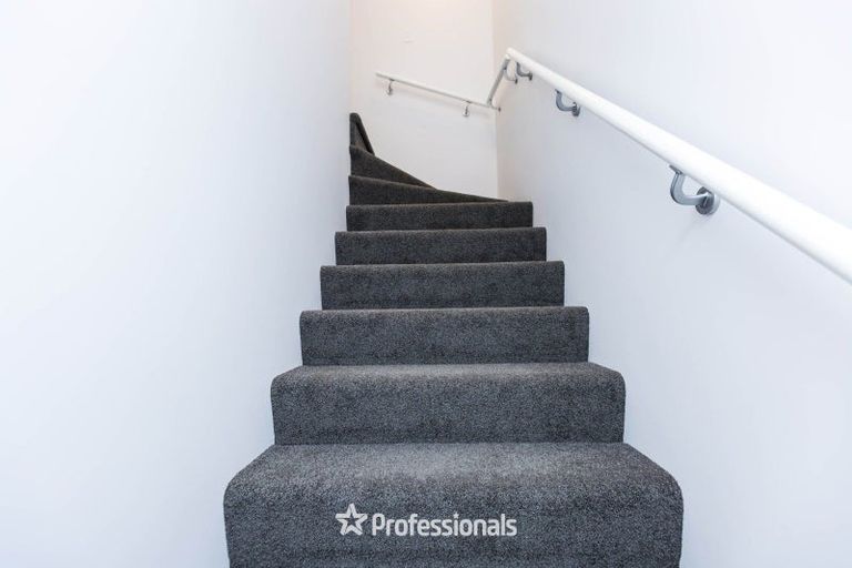 Photo of property in 12 Dahl Drive, Wallaceville, Upper Hutt, 5018