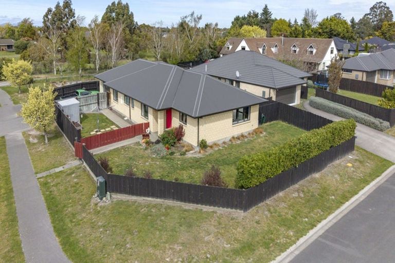 Photo of property in 87 Enverton Drive, Rangiora, 7400