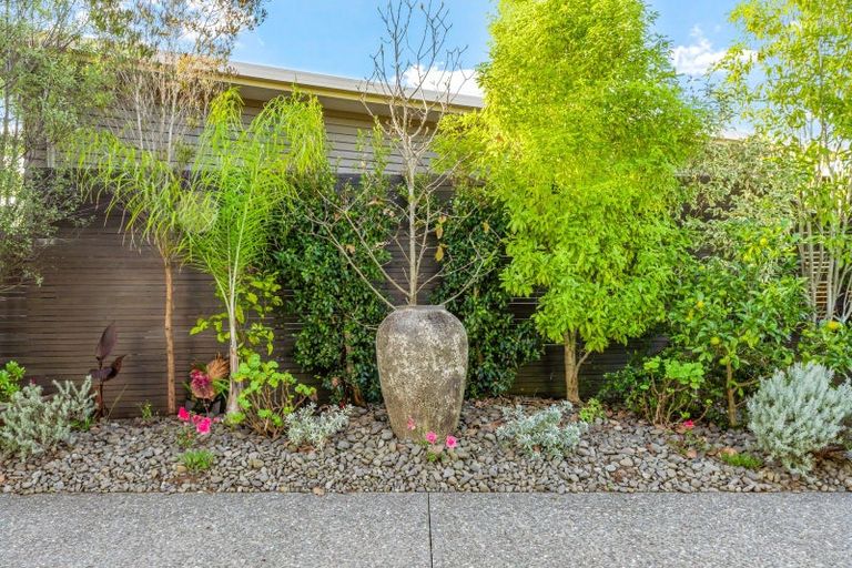 Photo of property in 26 Waitotara Way, Whitianga, 3510