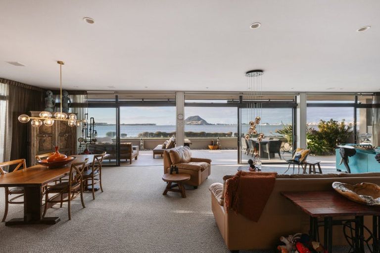 Photo of property in 98 Harbour Drive, Otumoetai, Tauranga, 3110