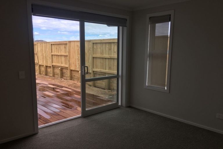 Photo of property in 1 Saddlers Way, Papamoa, 3118