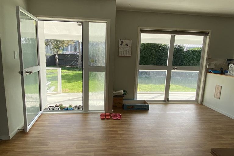 Photo of property in 16 Kakapo Place, Papatoetoe, Auckland, 2025