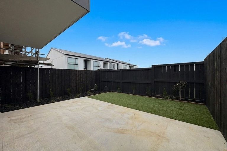 Photo of property in 14 Paapaakiri Loop, Takanini, 2112