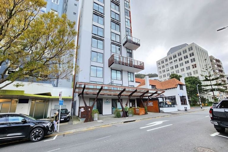 Photo of property in Frame Apartments, 702/111 Molesworth Street, Thorndon, Wellington, 6011