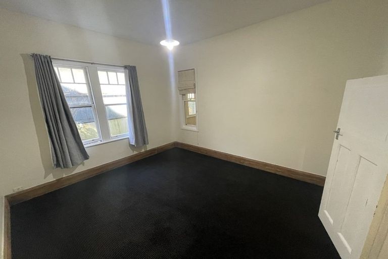 Photo of property in 74 Sar Street, Wadestown, Wellington, 6012