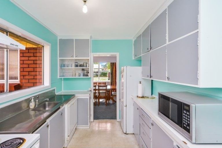 Photo of property in 31 Southsea Crescent, Silverdale, Hamilton, 3216