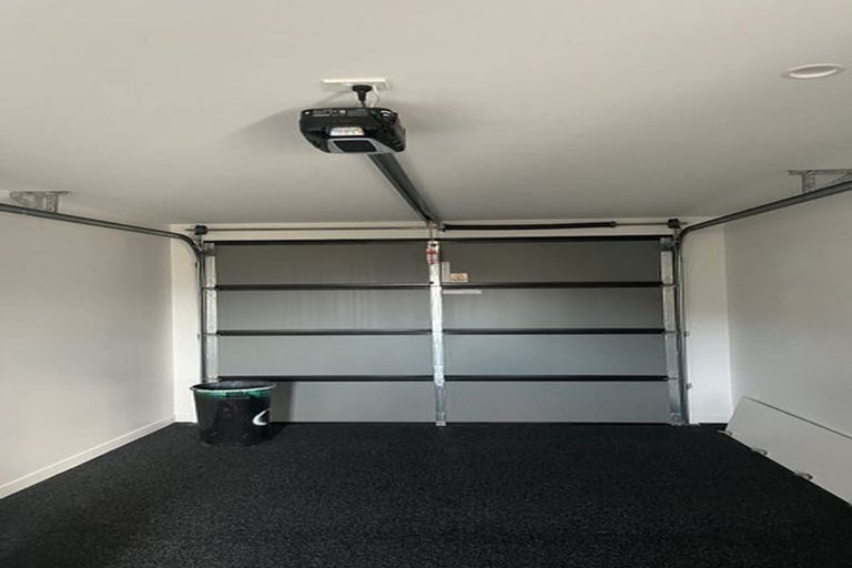Photo of property in 2 Inder Street, Jacks Point, 9371