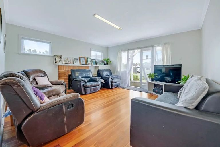 Photo of property in 44 Allen Street, Mangere East, Auckland, 2024