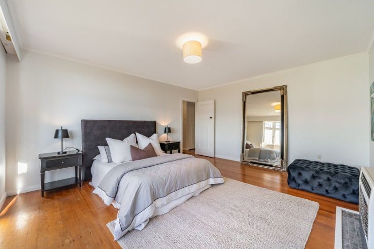 Photo of property in 4 Norna Crescent, Kelburn, Wellington, 6012