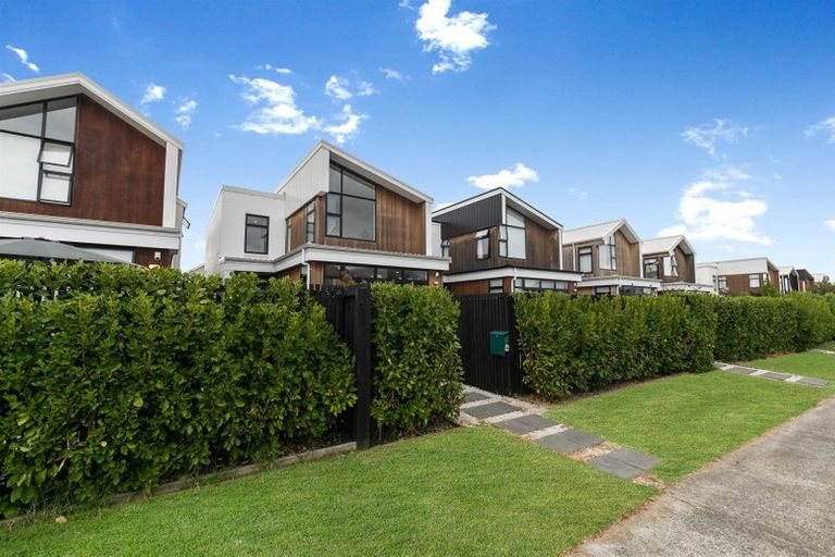 Photo of property in 5 Courage Road, Papakura, 2110