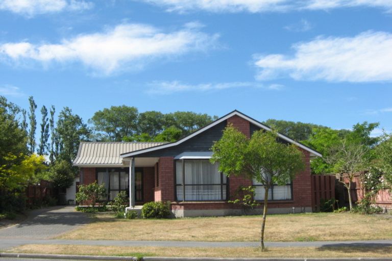 Photo of property in 181 Royal Park Drive, Parklands, Christchurch, 8083