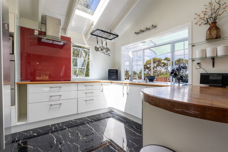 Photo of property in 9 Oromahoe Road, Opua, 0200