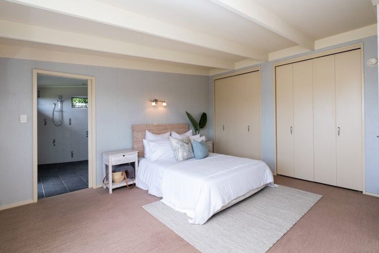 Photo of property in 14 Wellwood Terrace, Te Awanga, 4102