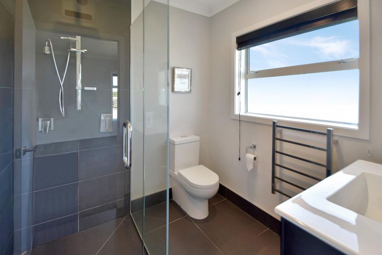 Photo of property in 5 Homestead Avenue, Twizel, 7999