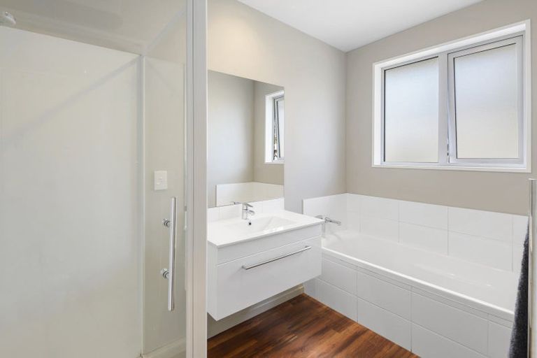 Photo of property in 7 Oakdene Place, Halswell, Christchurch, 8025