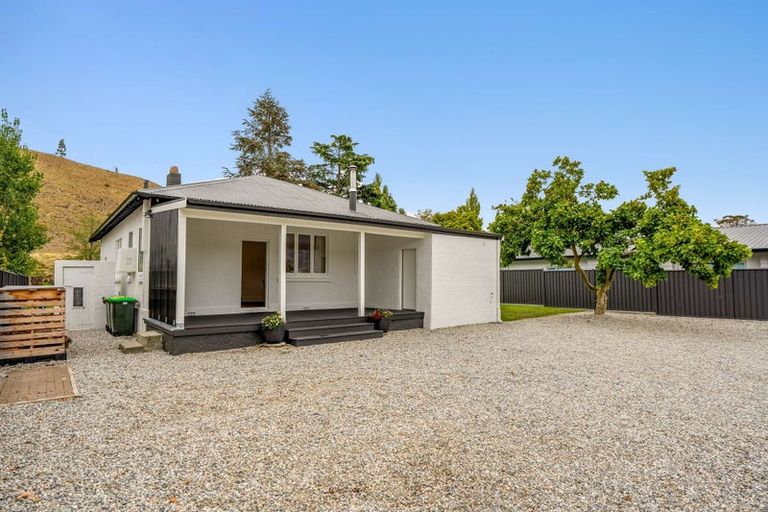 Photo of property in 710 Luggate-cromwell Road, Mount Pisa, Cromwell, 9383